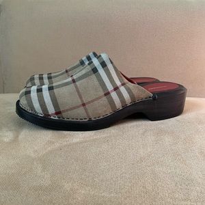 Burberry Nova Check Wooden Mules Clogs
